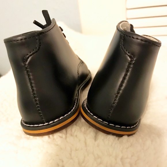 Toddler Walking Shoes - Picture 4 of 6